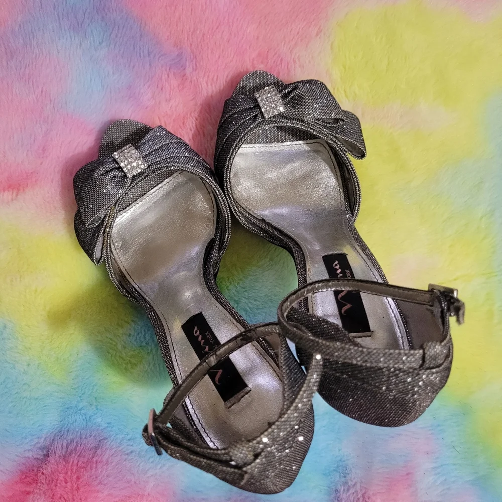 Nina sparkly bow heels - Picture 3 of 14